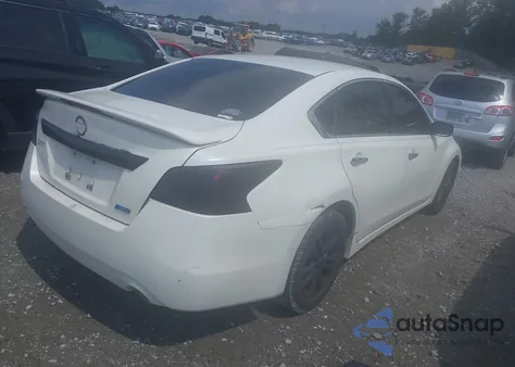 2014 Nissan Altima 2.5 S из США, поврежденный, VIN 1N4AL3AP4EC175615